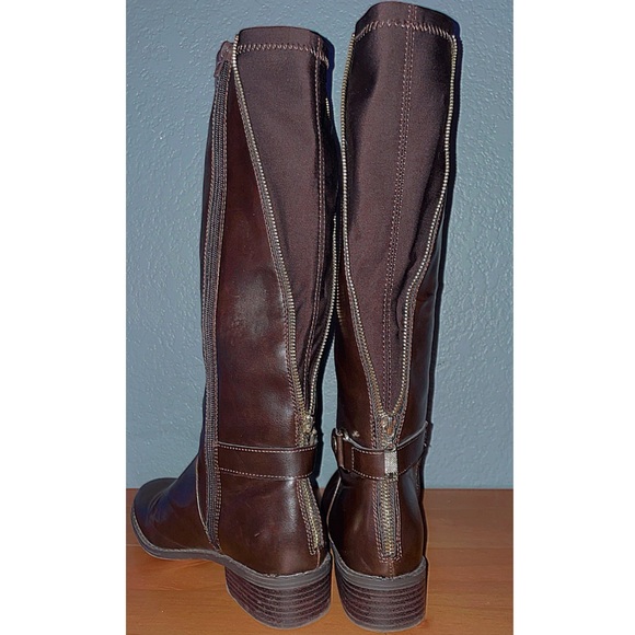 ASOS Shoes - Winter walnut boots in size 6 in perfect condition.